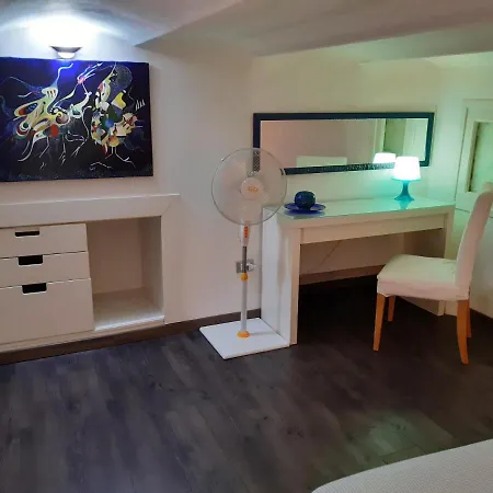 Sara's Apartment